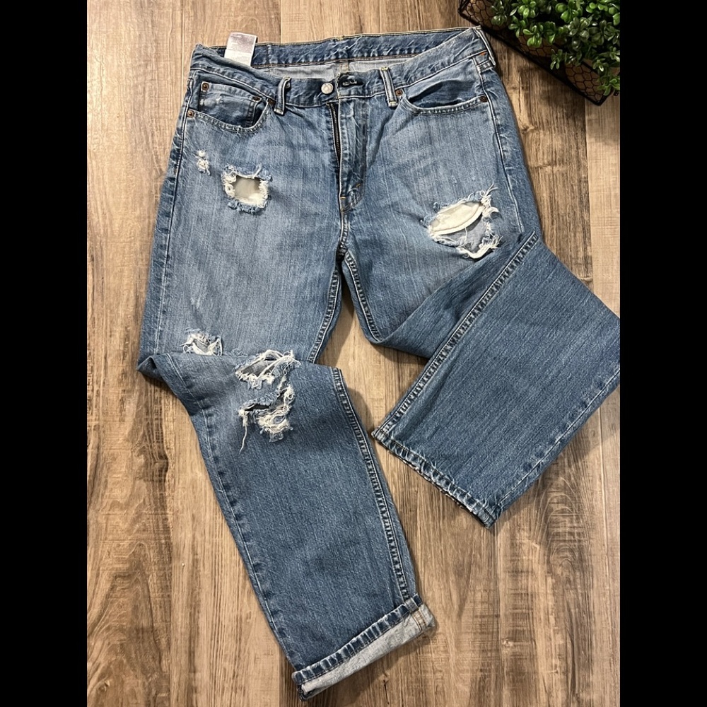 Levi 514 jeans